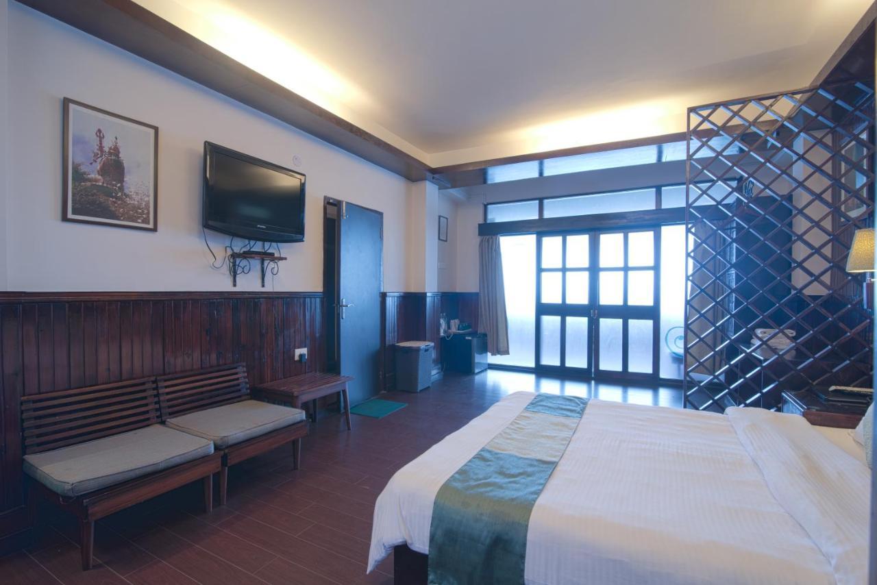 The Nettle And Fern Hotel Гангток Екстериор снимка