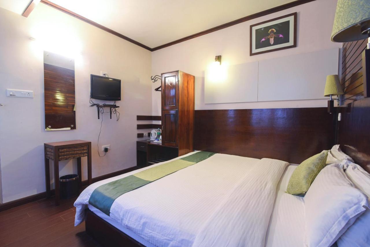 The Nettle And Fern Hotel Гангток Екстериор снимка