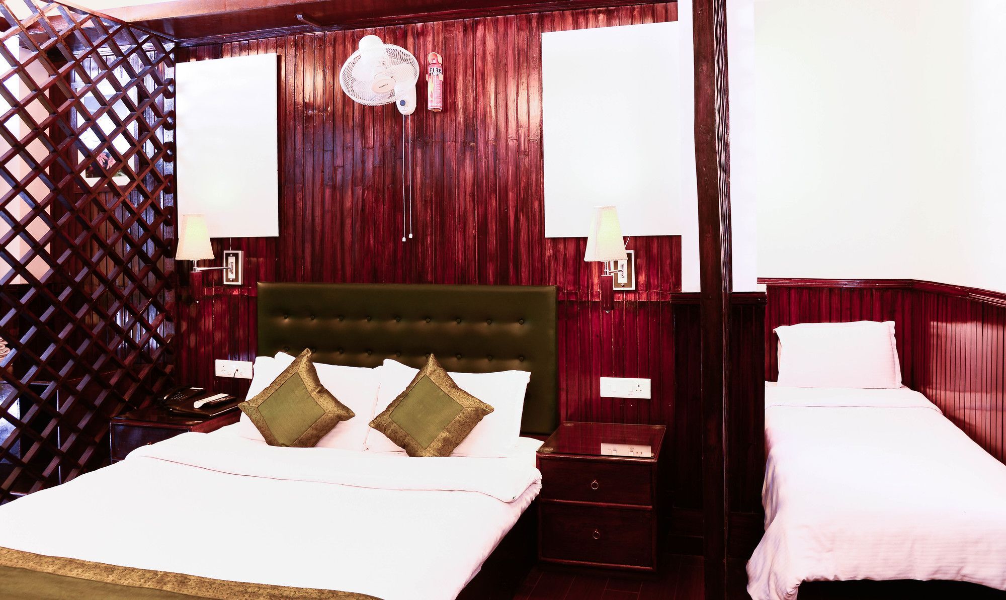 The Nettle And Fern Hotel Гангток Екстериор снимка